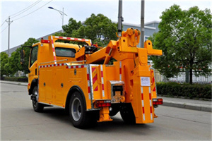 云岗高速路拖车费